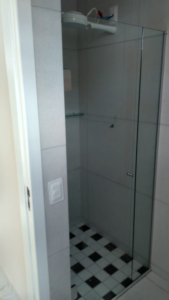 Box para Banheiro (de abrir) com dobradiças