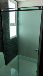 Box para Banheiro em Vidro Verde | Kit Elegance