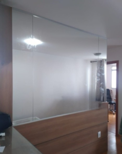 Painel Espelhado Prata Cristal